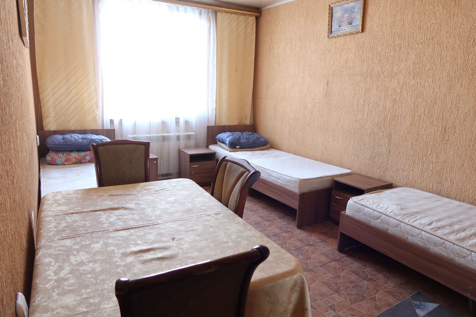 Room 105 photo 1